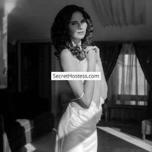 Finka 23Yrs Old Escort 51KG 167CM Tall Bar Image - 3