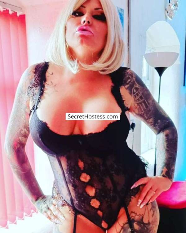 45Yrs Old Escort Size 14 78KG 165CM Tall Manchester Image - 12