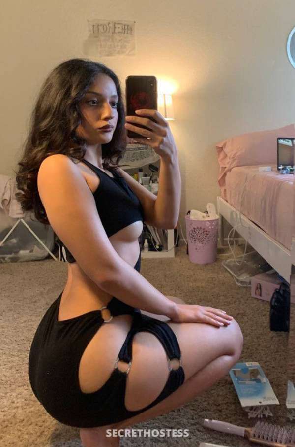 Gina 25Yrs Old Escort Size 4 Palmdale / Lancaster CA Image - 2
