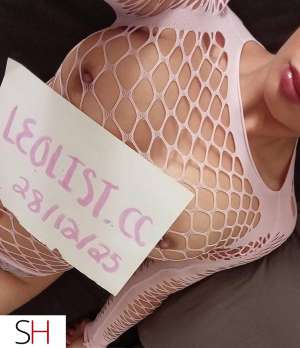 18 year old Escort in Edmonton 18Yrs Old Latina Escort Edmonton