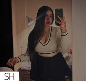 Hot punjabi girl $200 60min $130 40min $90 25min greek avai 23 year old Escort in Delta/Surrey/Langley