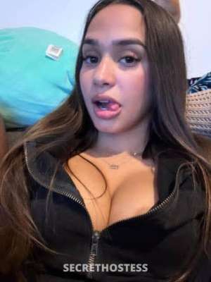 27 year old Escort in Wichita KS Hot lady is back in town ( FaceTime fun)and (hot content) 