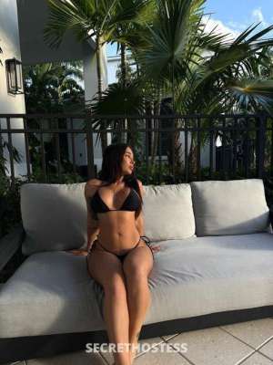 Female Escorts Available for incall and outcall service 28 year old Escort in Fargo ND