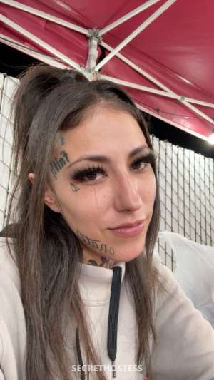 WHO REMEMBERS ALEXA CRYBABY Karen the talk latina with lots 28 year old Escort in Fresno CA