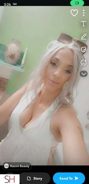 EADEN DIX it's not just my name its what I do 36 year old Escort in Scarborough