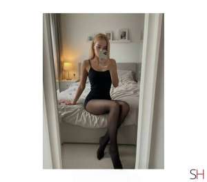 Amelia 25Yrs Old Escort Reading Image - 3