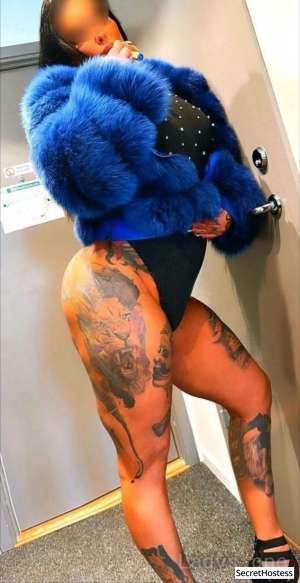 Escort model Ariana squiring, Goteborg 30 year old Escort in Göteborg