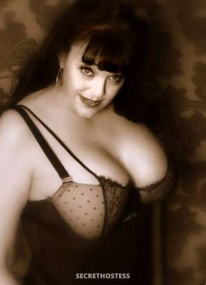 Betty Escort model 0 year old Escort in Minneapolis MN