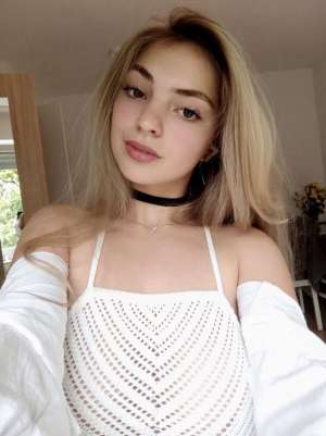 Alisson Escort model 0 year old Escort in Phoenix AZ