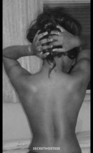 22 year old Escort in Kingston Your New Obsession Spinner, Sexy, sweet face &amp; 