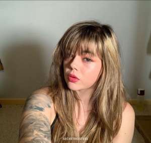 I am available for hookup and party I’m independentxxxx- 25 year old Escort in Rapid City SD