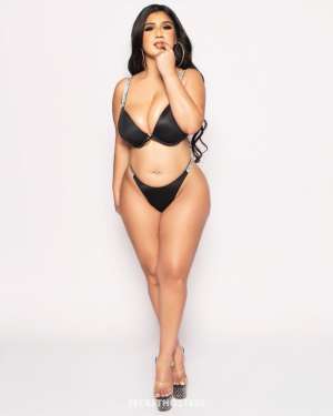 Your Little Piece of Pursia 25 year old Escort in Concord CA