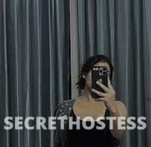 24 year old Canadian Escort in Cambridge New south Indian Girl (MALLU)Last weekend Here Available Now