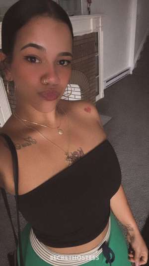 Hi I m I m new to the area 100 23 year old Escort in St. Augustine FL