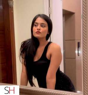 hot rakhi available for incall &amp; outcll and online 24 year old Escort in Brampton