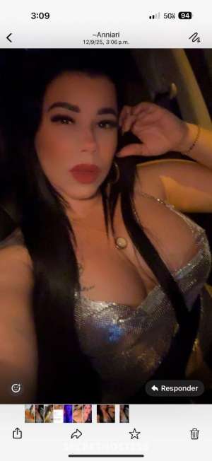 Here latin woman 25 year old Escort in St Joseph MO