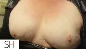 Bbw russian queen 26 year old Escort in Durham Region