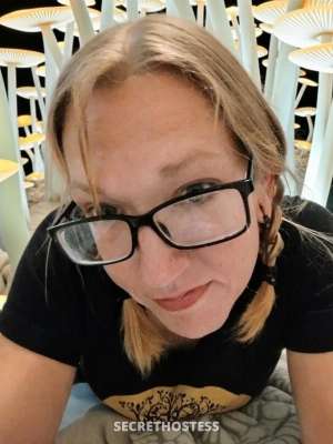 Cum play with me 35 year old Escort in Space Coast FL