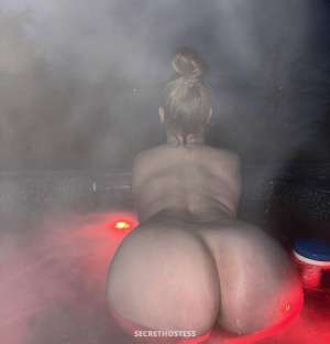 Available now nanaimo tonight 22 year old Escort in Nanaimo