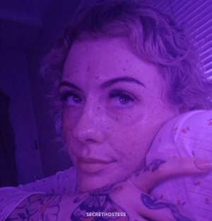 23 year old Caucasian Escort in Abbotsford New Girl. Sweet w A wild Side. Duo w a friend tessierra toda
