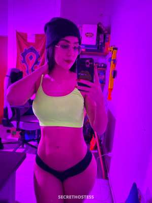 27 year old Caucasian Escort in Regina Im available for meetups and online services
