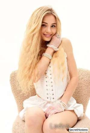 26 year old Escort in London Escort model Kira, London