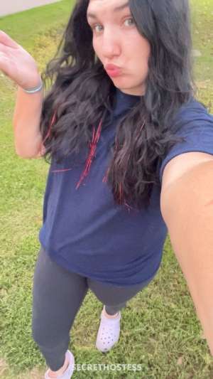 interesd in having convos with new people 19 year old Escort in Bradenton FL