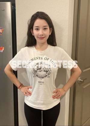 Ave Escort 46KG 160CM Tall Las Vegas NV Image - 6