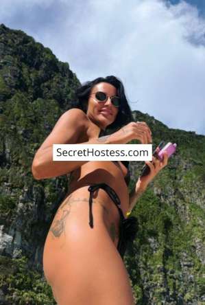 26 year old Caucasian Escort in Dubai Loretta, Agency