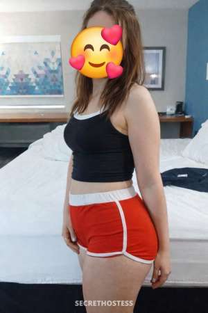 Tiny 42Yrs Old Escort Chicago IL Image - 4