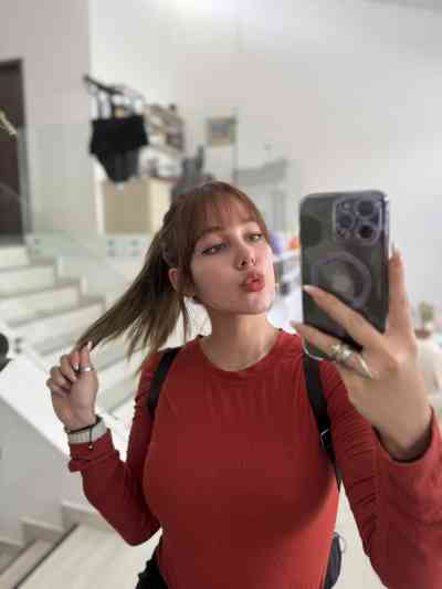 25 year old Escort in Cairns Hello guys am available in Cairns text my whatsapp direct 