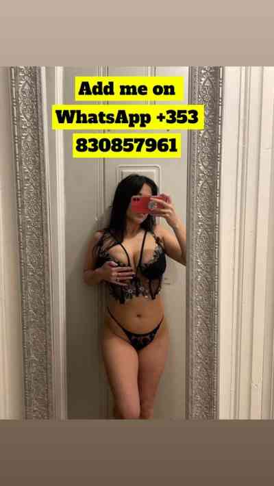 27 year old Escort in Bray I'm available for hookup
