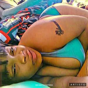 sexy red 34 year old Escort in Raleigh-Durham NC