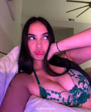 Pay 2 play 25 year old Escort in Minneapolis / St. Paul MN