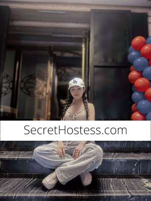 20Yrs Old Escort Image - 3