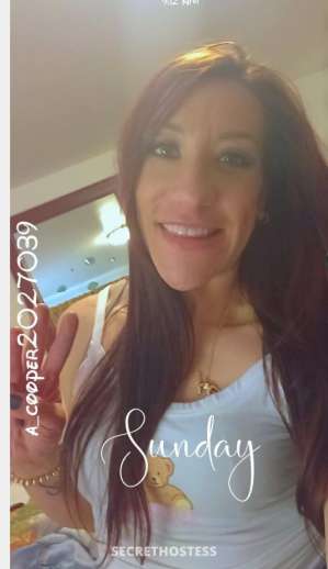 Come check me out let me give you a no hassle incall 38 year old Escort in Tacoma WA