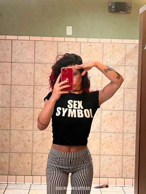 I’m available for both Incall and outcall 24 year old Escort in Wyoming WY