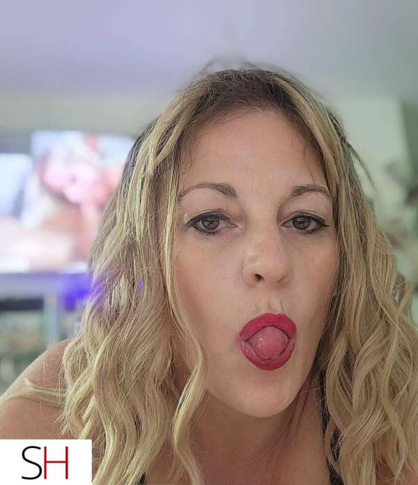 38Yrs Old Escort Victoria Image - 9
