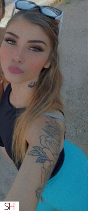 Charlotte 22 year old Escort in Winnipeg