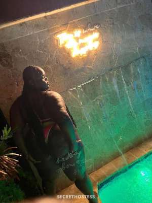 chocolate big girl 23 year old Escort in Cincinnati OH