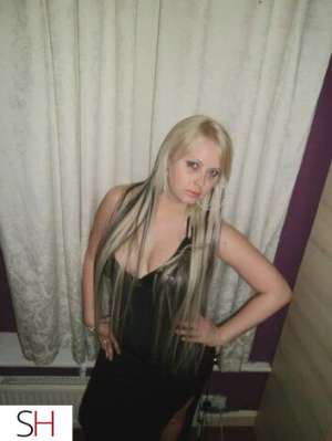 Alexa: Your Blonde Temptation with a Wicked Touch 30 year old Escort in Richmond Hill