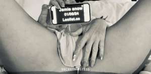 46 year old Caucasian Escort in Hamilton $100 QUICKIE! !Plains rd
