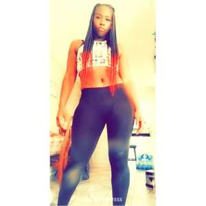 💋 Sweet and Petite 💋🧸🍫Your Favorite chocolate 25 year old Escort in Yuma AZ