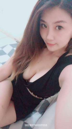 30 year old Asian Escort in Abu Dhabi Perfect Japanese Escort Vivian Mind Blowing Experience