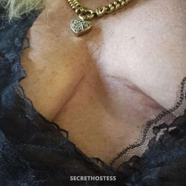 Chloe Narcisse 53Yrs Old Escort Size 6 150CM Tall Mackay Image - 4