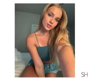 LARA 💞BEST PARTY 💙💜 A LEVEL 💜💙 NEW IN TOWN, 21 year old Escort in Preston