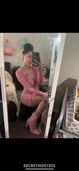 independent clean high class entertainer and fetish pleaser 22 year old Escort in Tacoma WA