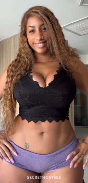 I'm no mystery, just selective and probably hungry 23 year old Escort in Lansing MI