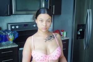 21 year old Escort in Frederick MD 😋😋incall outcalls / qv hhr hr / nuru fetish &amp; 