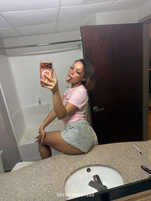 23 year old Escort in Drippy's last day in NY